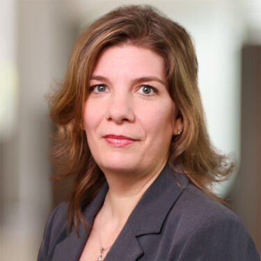 Headshot of Suzanne McCoskey, Client Accounting & Advisory Managing Director