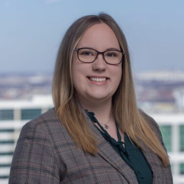 Headshot of Laura Woods, Forensic Litigation and Valuation Senior Associate